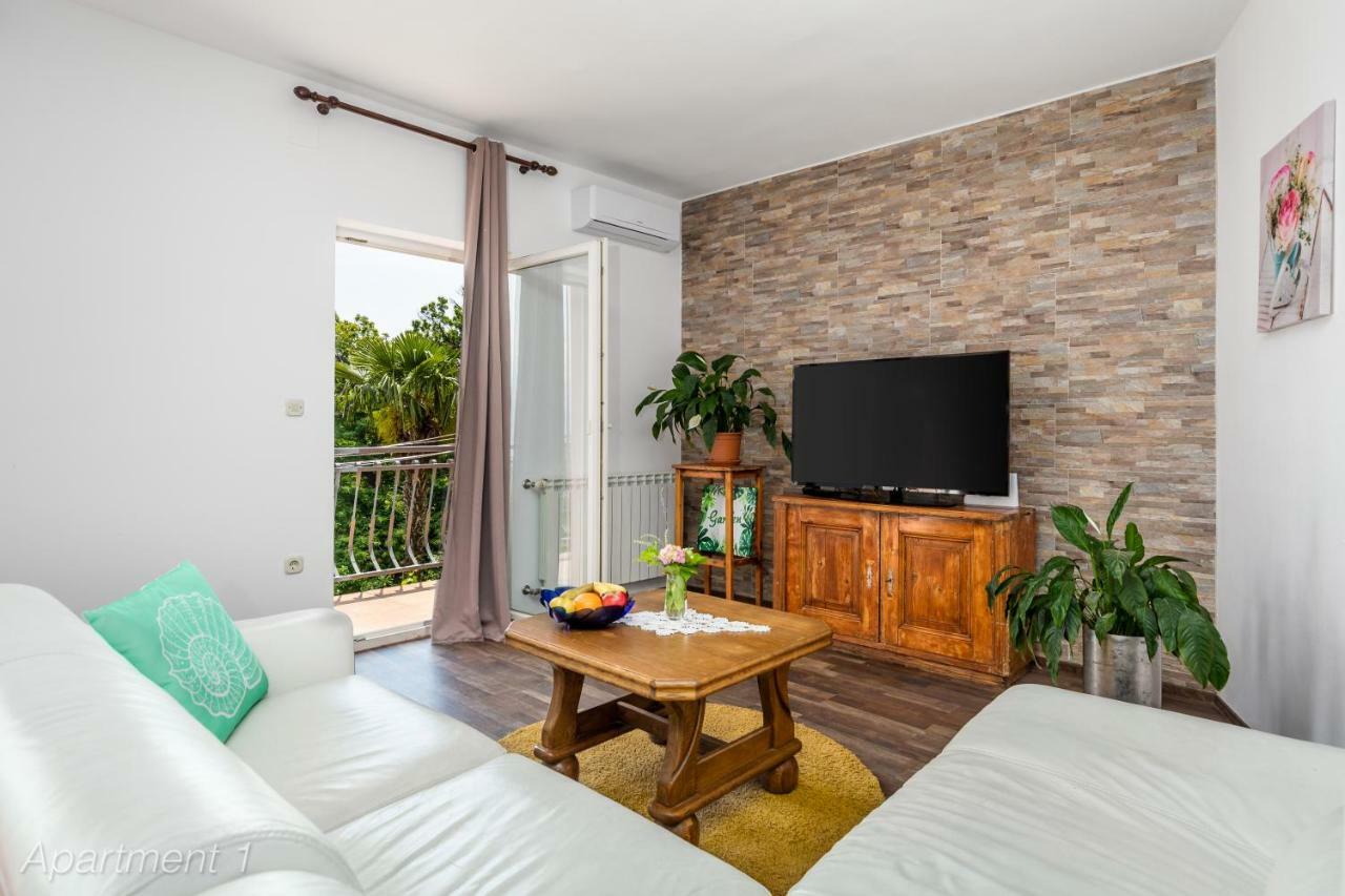Apartments Rumac Опатія Екстер'єр фото