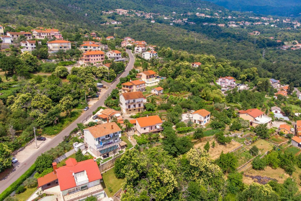 Apartments Rumac Опатія Екстер'єр фото
