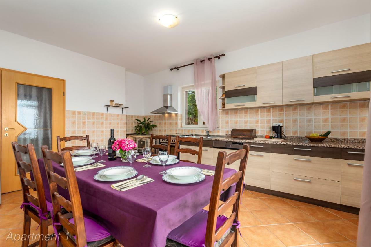 Apartments Rumac Опатія Екстер'єр фото